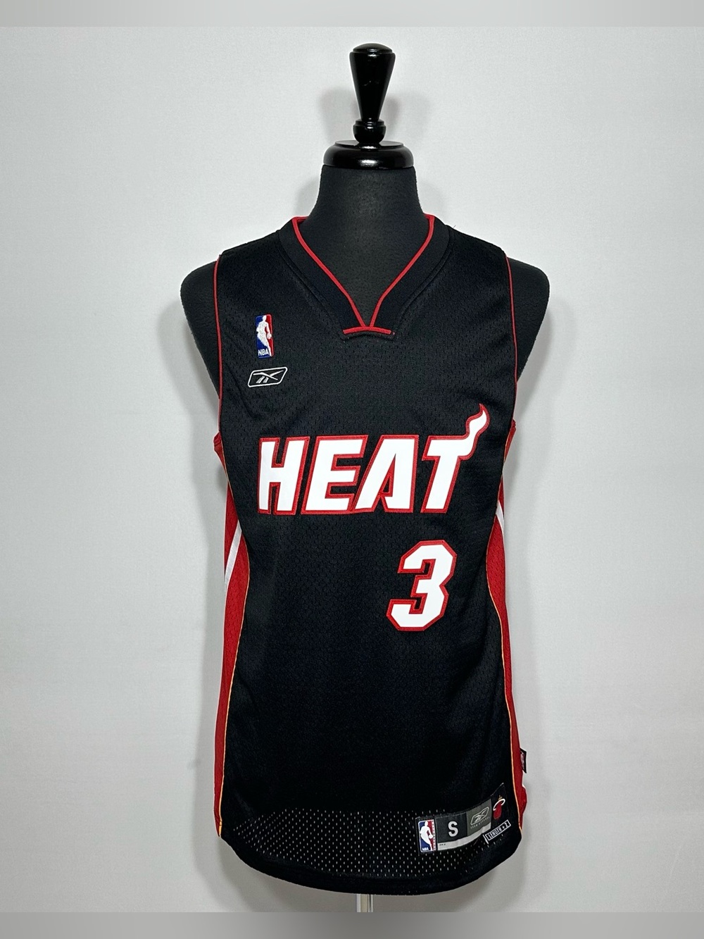 VTG Reebok Dwayne Wade #3 Miami Heat NBA Stitched Jersey Men’s Small Length +2